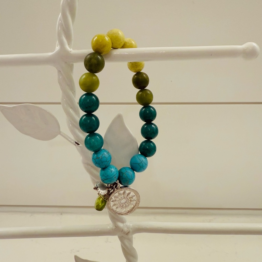 STELLA & DOT Turquoise Foundation Bracelet, B133TU - Picture 3 of 11